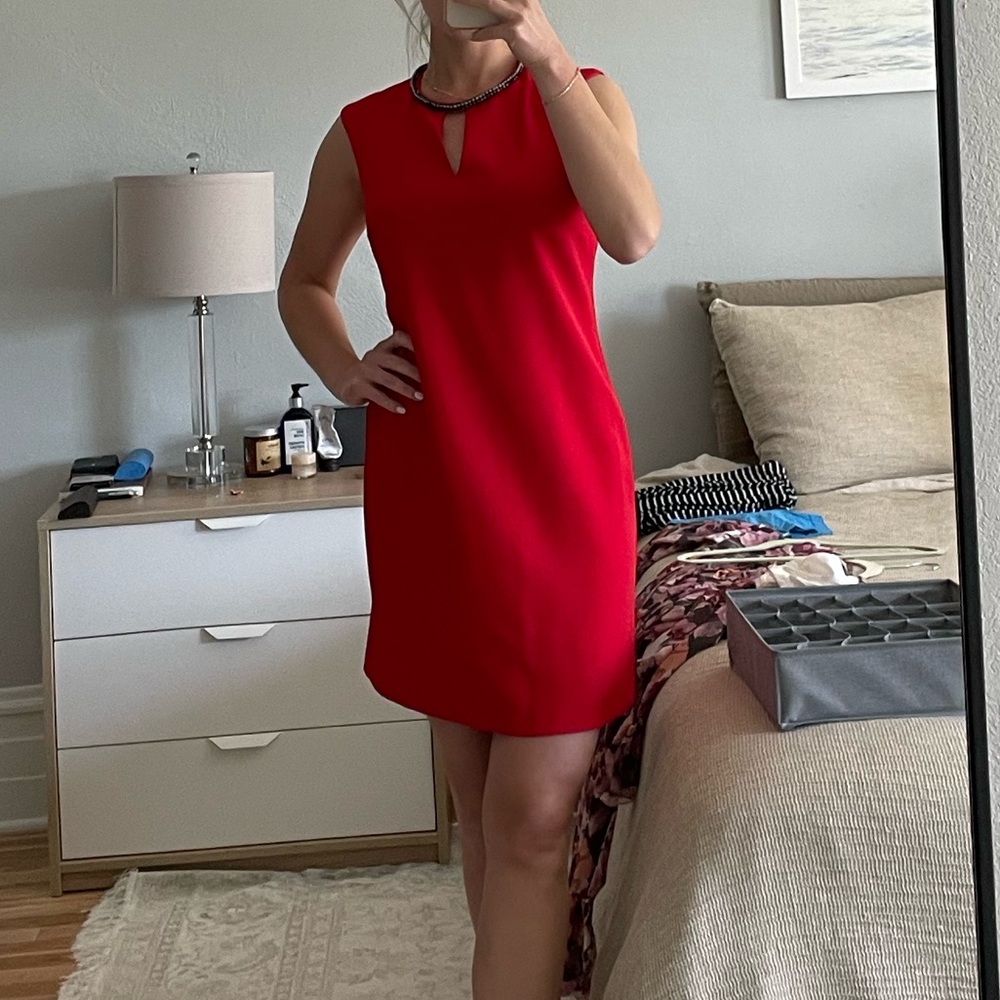 Donna Ricco red mini dress. Size 4